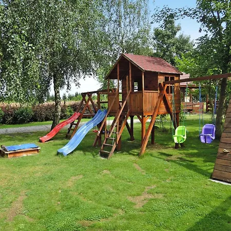 Feriehus Near Baltic Sea Kołczewo