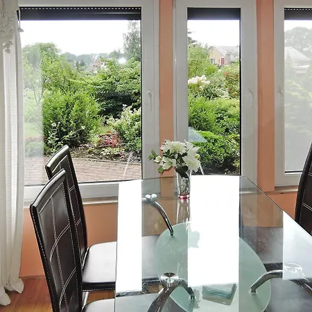 Near Baltic Sea Feriehus Kołczewo